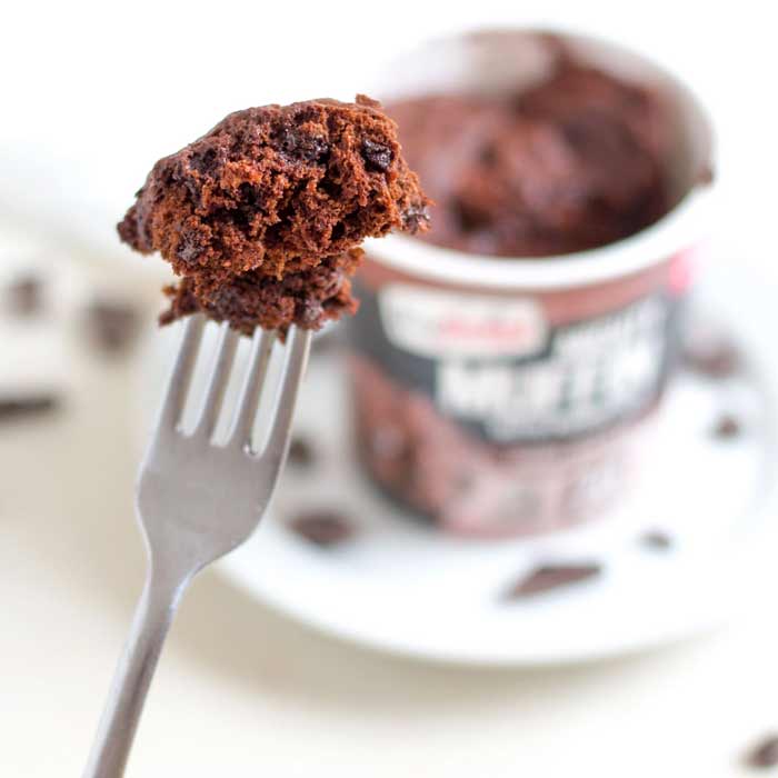 flapjacked-mighty-muffin-55g-cup-double-chocolate-info-inage-01.jpg